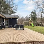Hébergement de vacances 5 Star Holiday Home In Hals