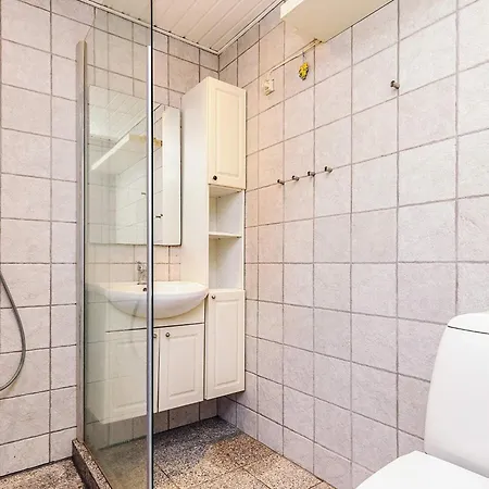 Three-Bedroom Holiday home in Hals 22 * Hals