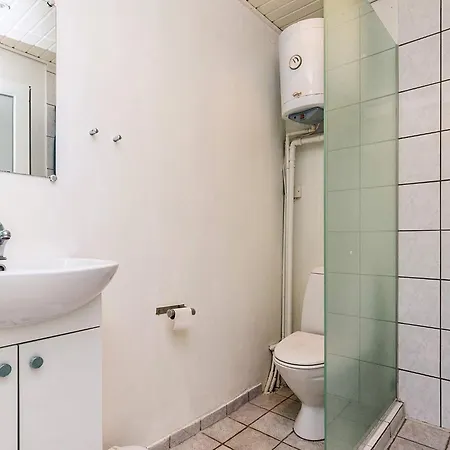 Three-Bedroom Holiday home in Hals 22