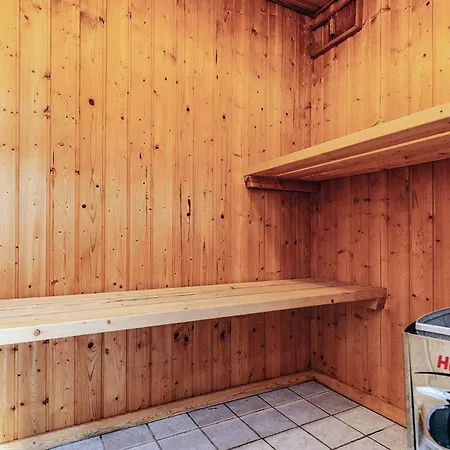 Vakantiehuis Three-Bedroom Holiday home in Hals 22 Hals